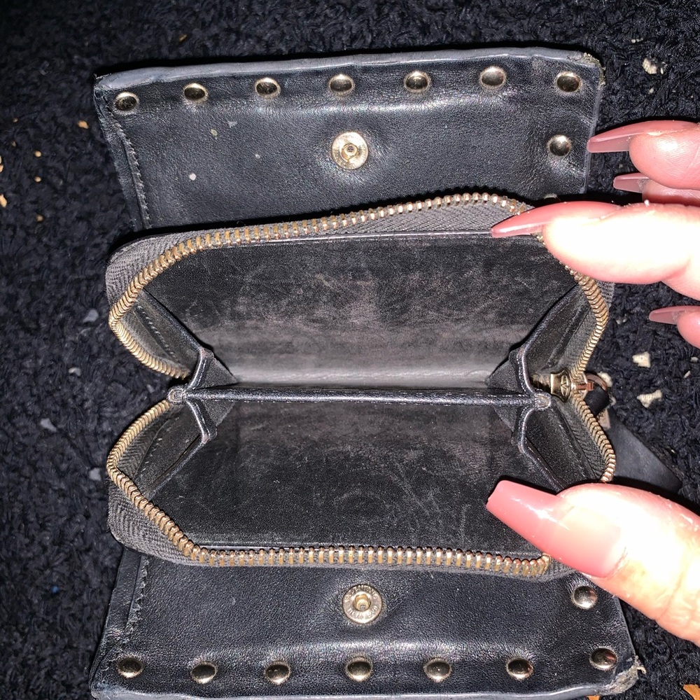 Valentino Black Leather Rock stud Wallet - Picture 5 of 8